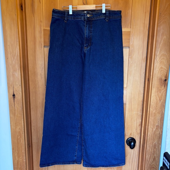 Universal Thread Sailor Wide-Leg High-Rise Ankle Jeans - Picture 2 of 11